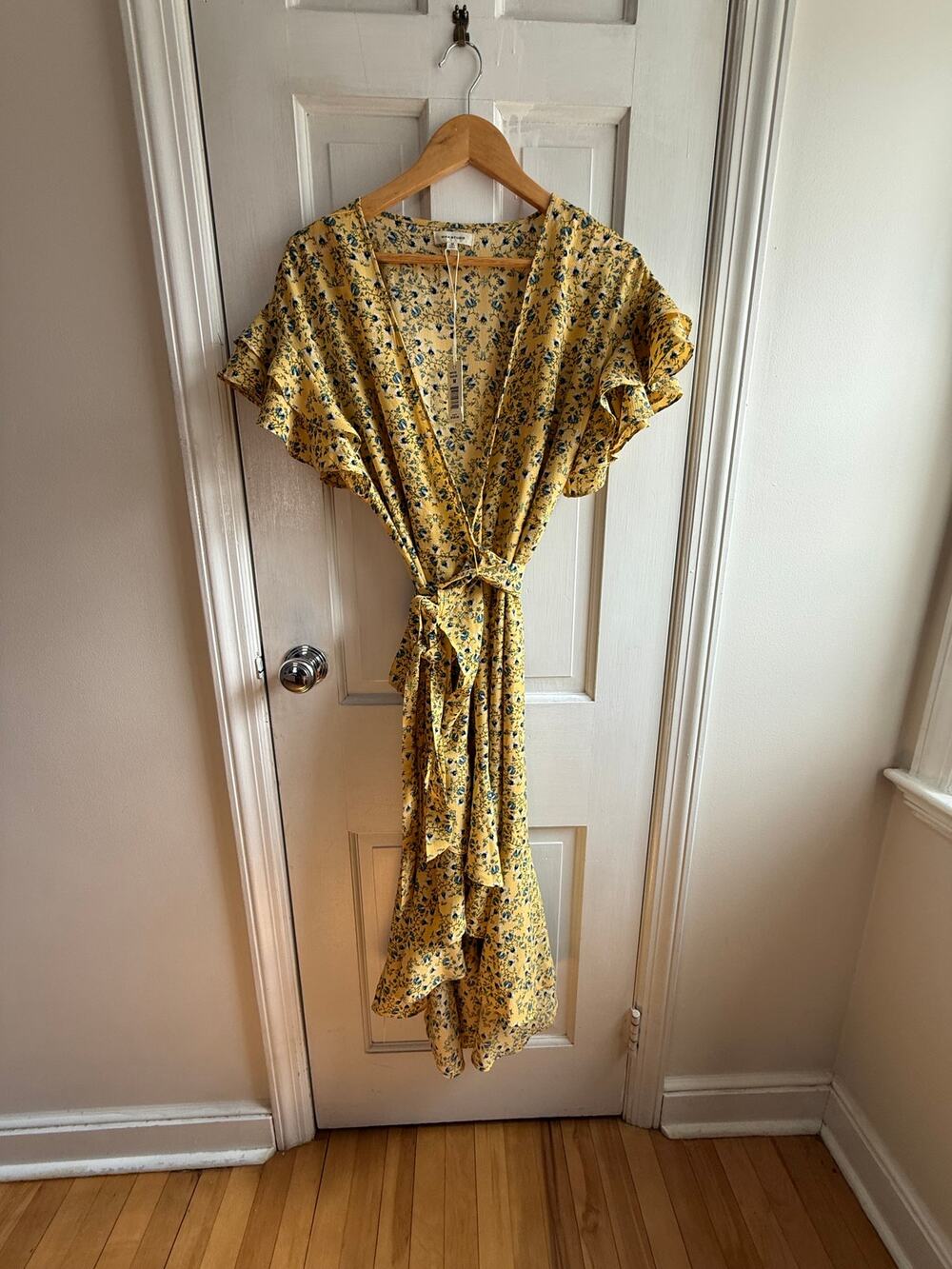NWT Max Studio Yellow Floral Ruffle Wrap Midi Dress Women’s Size Medium